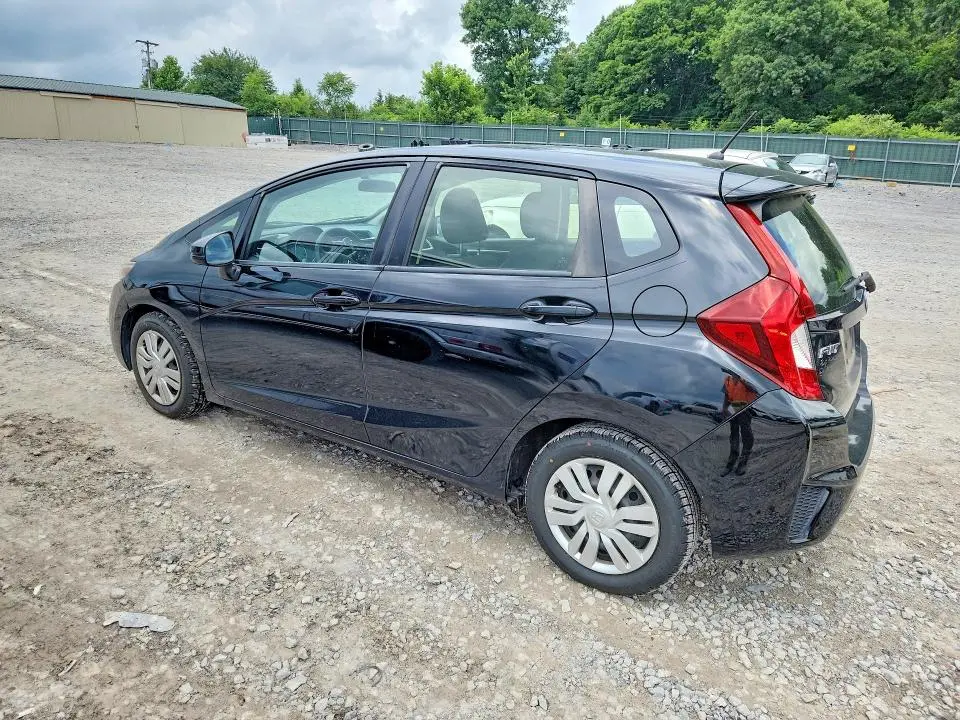 2016 HONDA FIT LX  