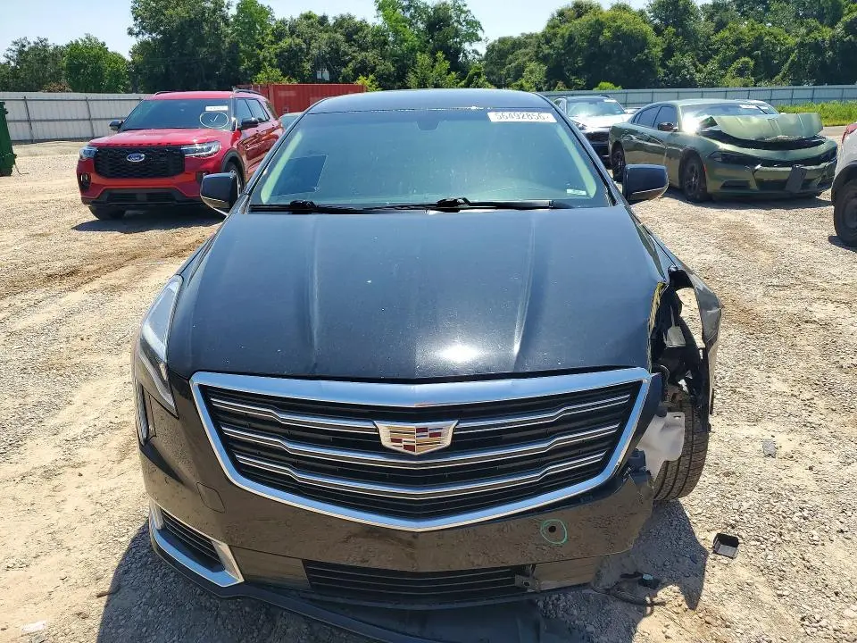 2018 CADI XTS LUXURY