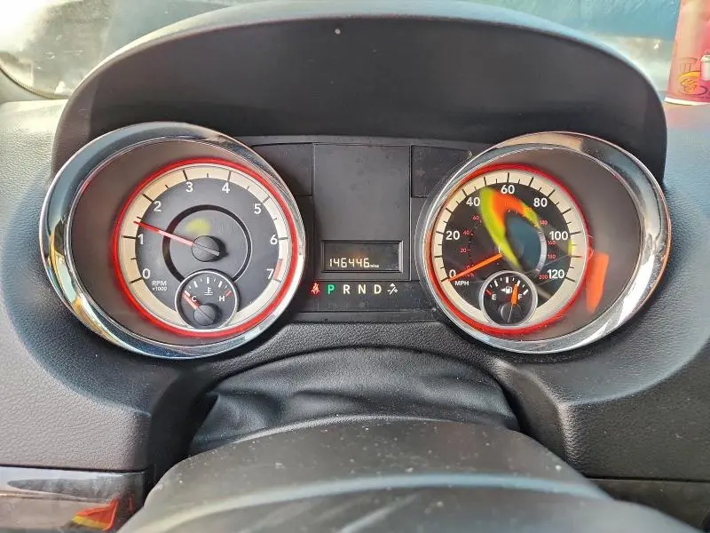 2014 DODGE GRAND CARAVAN SE  