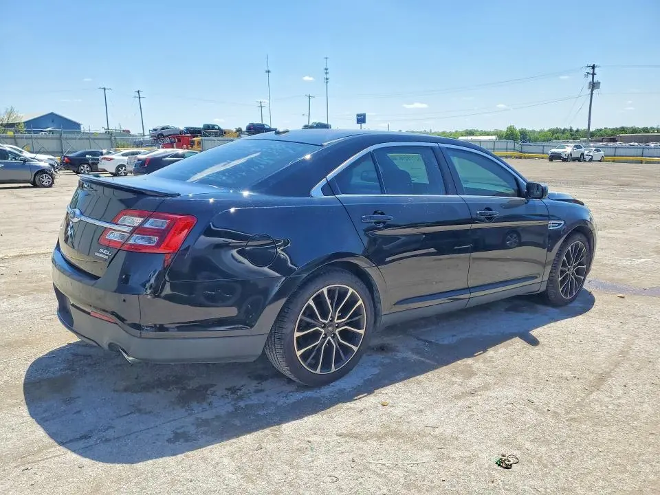 2017 FORD TAURUS SEL  