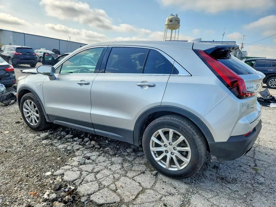2019 CADILLAC XT4 LUXURY  