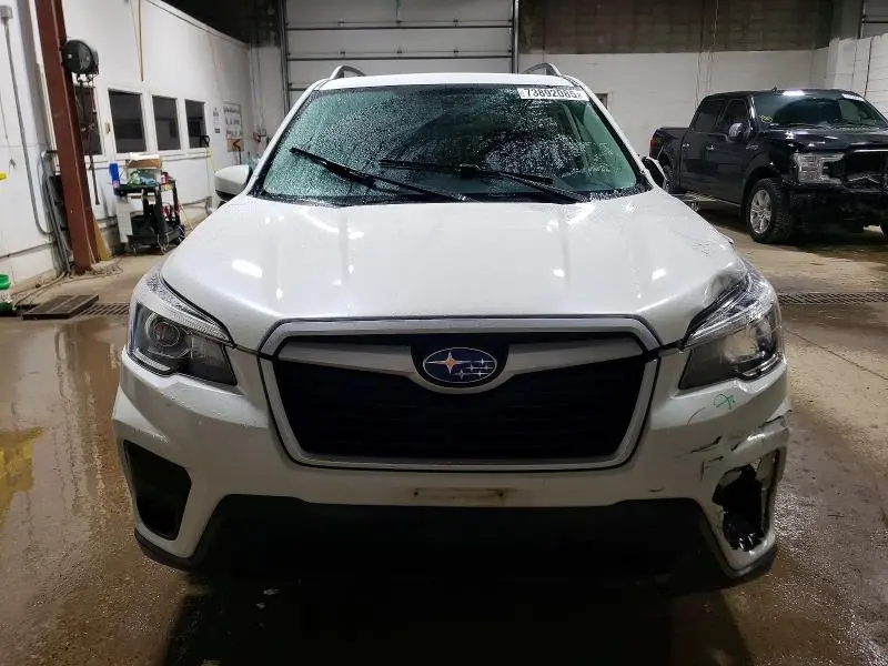 2019 SUBARU FORESTER PREMIUM  