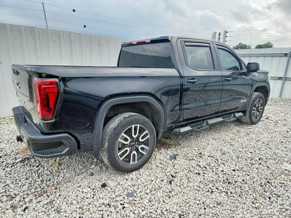 2021 GMC SIERRA K1500 AT4  