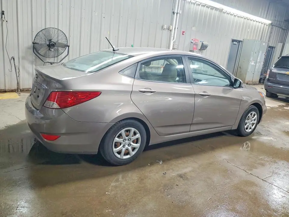 2013 HYUNDAI ACCENT GLS  