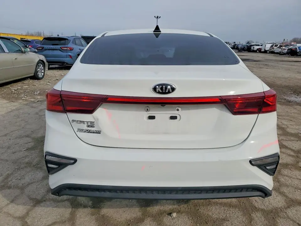 2020 KIA FORTE FE  
