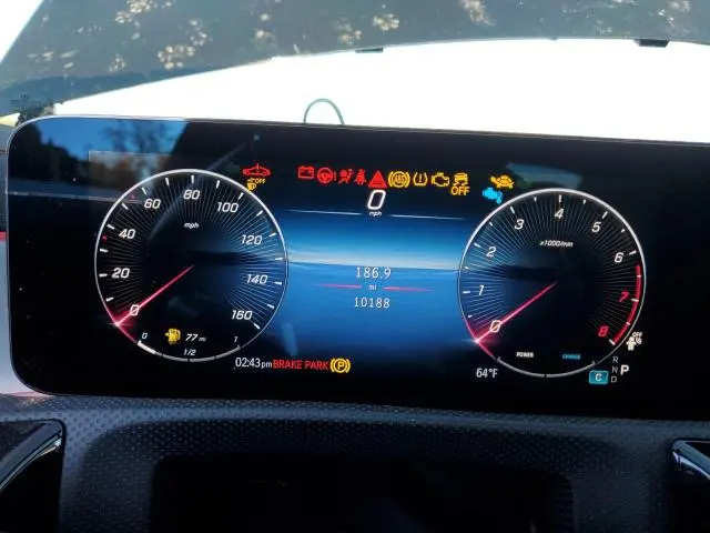 2025 MERCEDES-BENZ CLA 250  