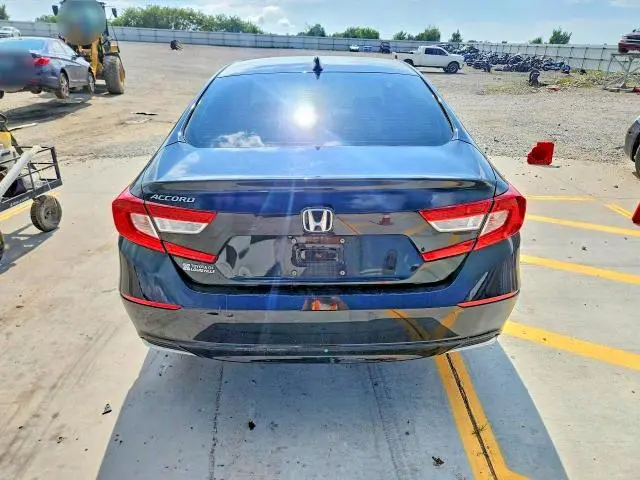 2019 HONDA ACCORD LX  