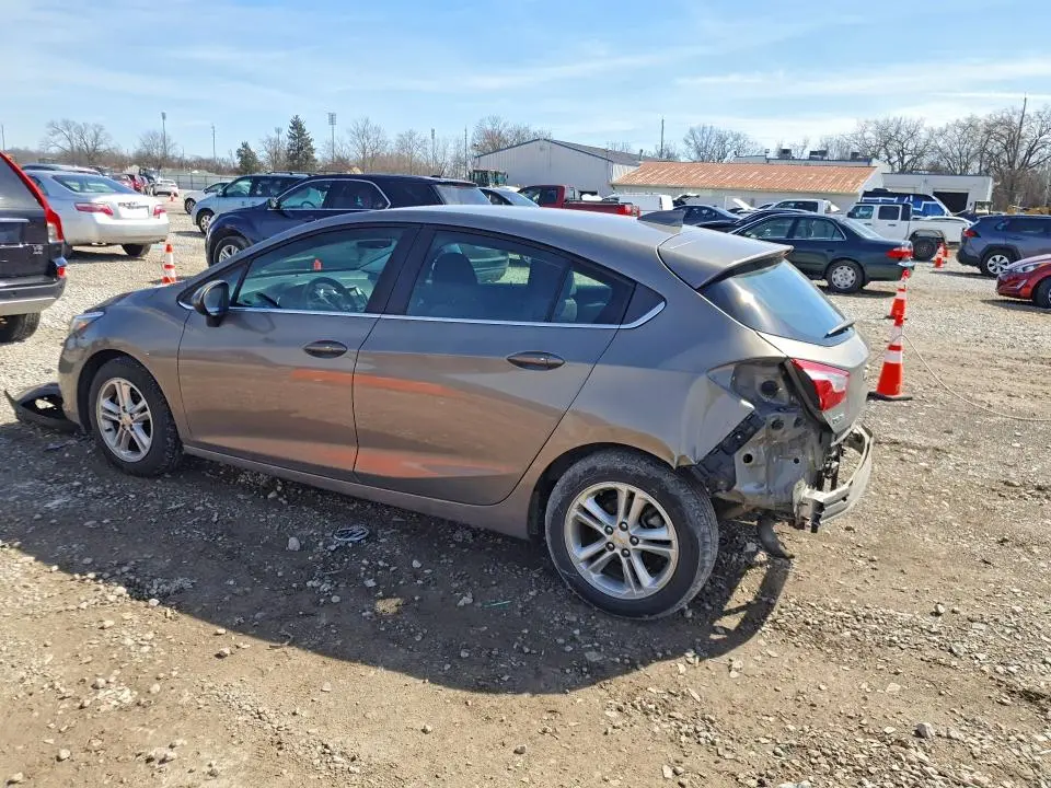 2017 CHEVROLET CRUZE LT  