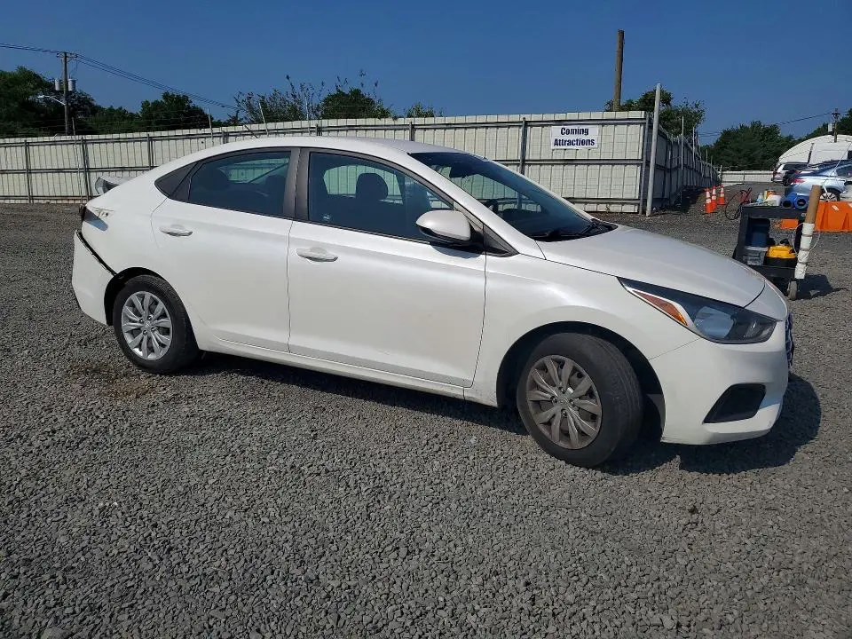 2021 HYUNDAI ACCENT SE  