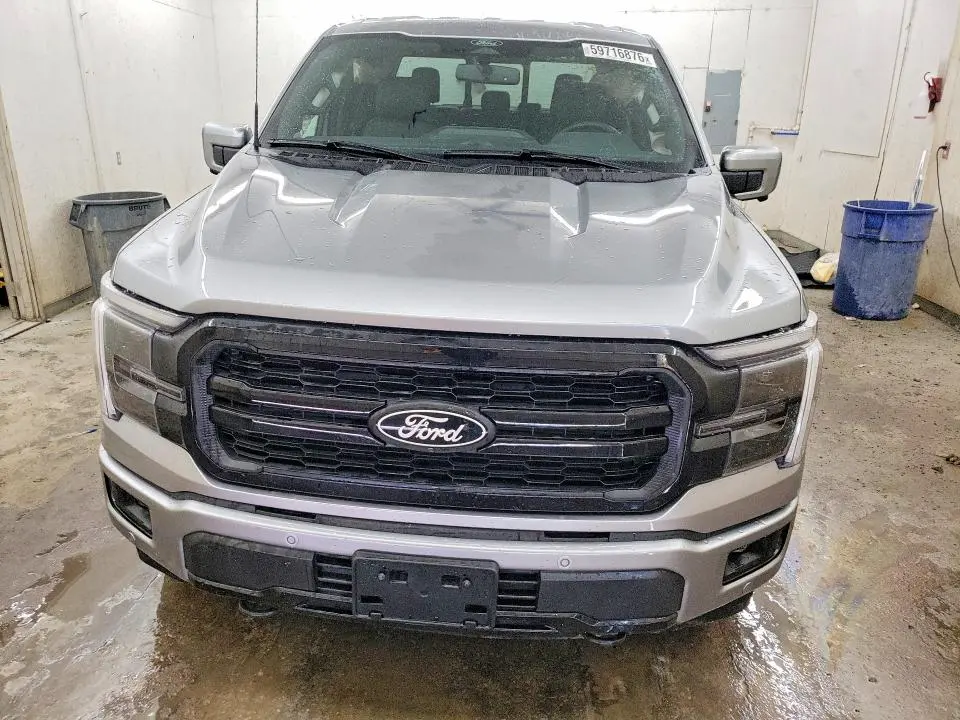 2025 FORD F150 LARIAT  