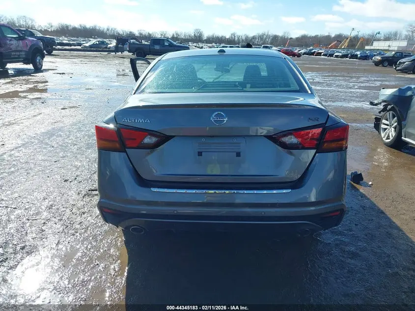 2022 NISSAN ALTIMA SR FWD