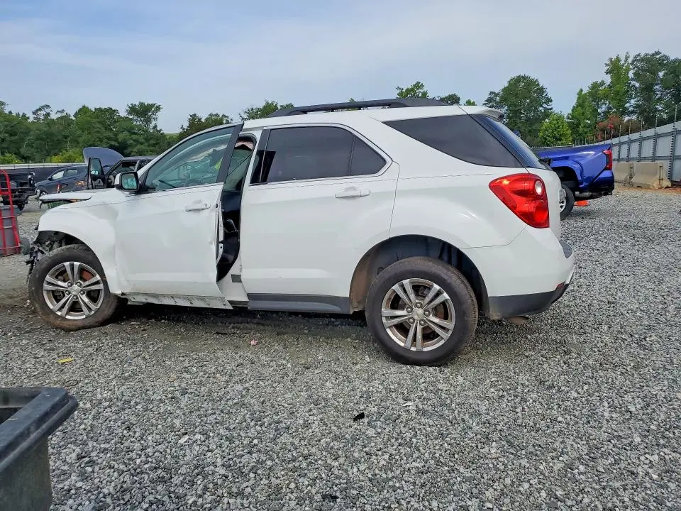 2015 CHEVROLET EQUINOX LT  