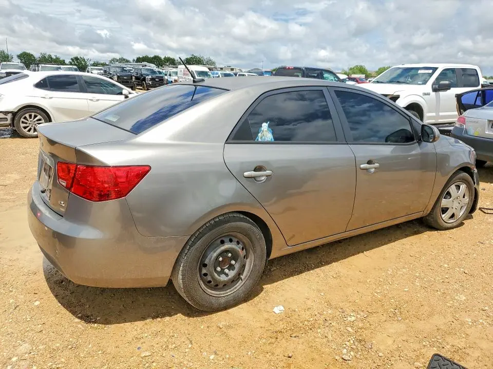 2011 KIA FORTE EX  