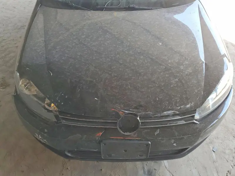 2010 VOLKSWAGEN JETTA   