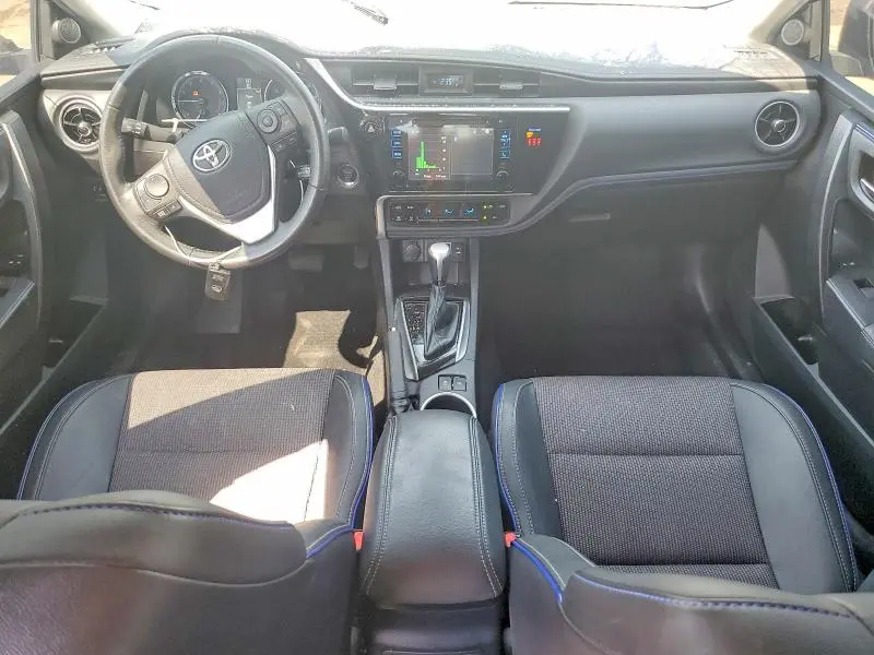 2018 TOYOTA COROLLA SE  