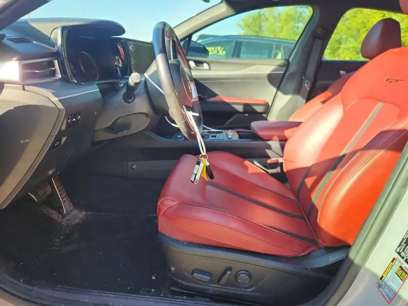 2021 KIA K5 GT LINE  