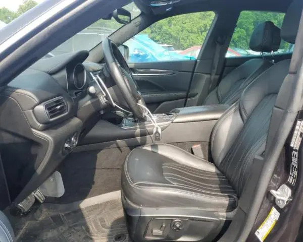 2017 MASERATI LEVANTE S SPORT  