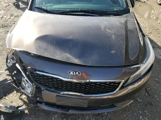 2017 KIA FORTE LX  