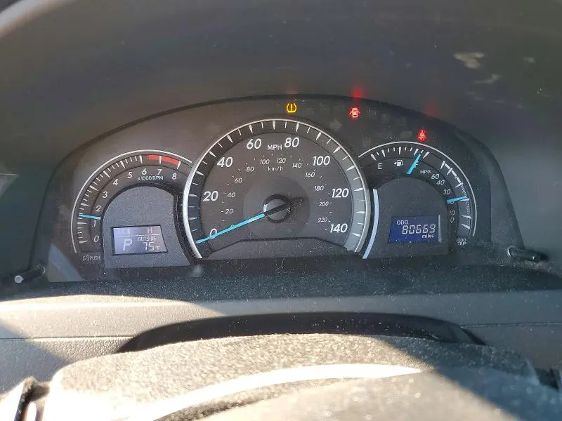 2012 TOYOTA CAMRY LE  