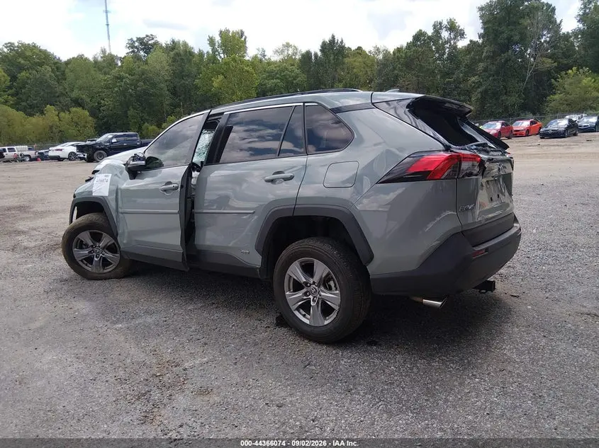 2022 TOYOTA RAV4 HYBRID XLE