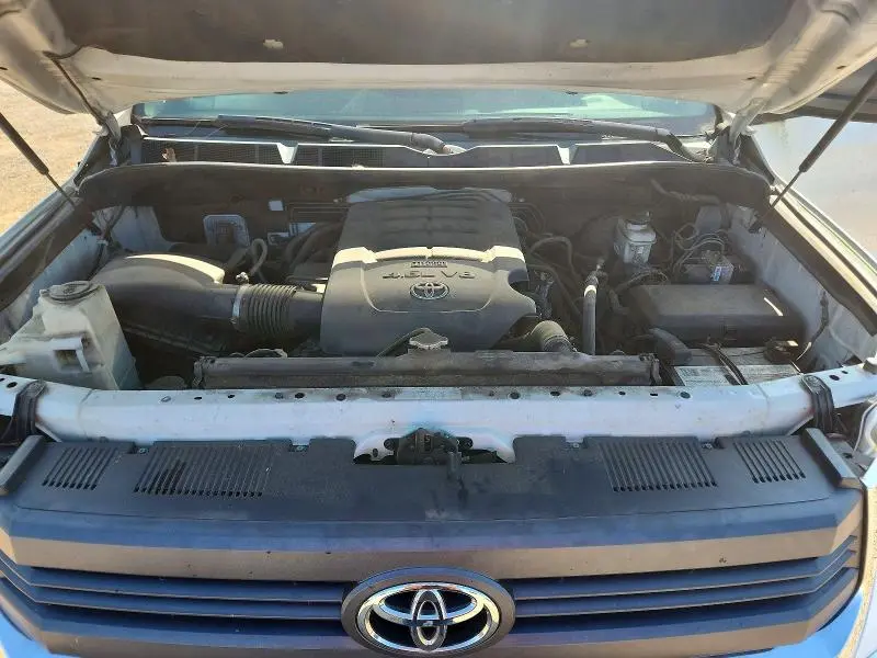 2015 TOYOTA TUNDRA SR5  