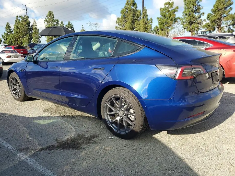 2021 TESLA MODEL 3   