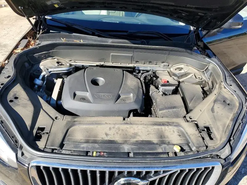 2020 VOLVO XC90 T5 MOMENTUM  