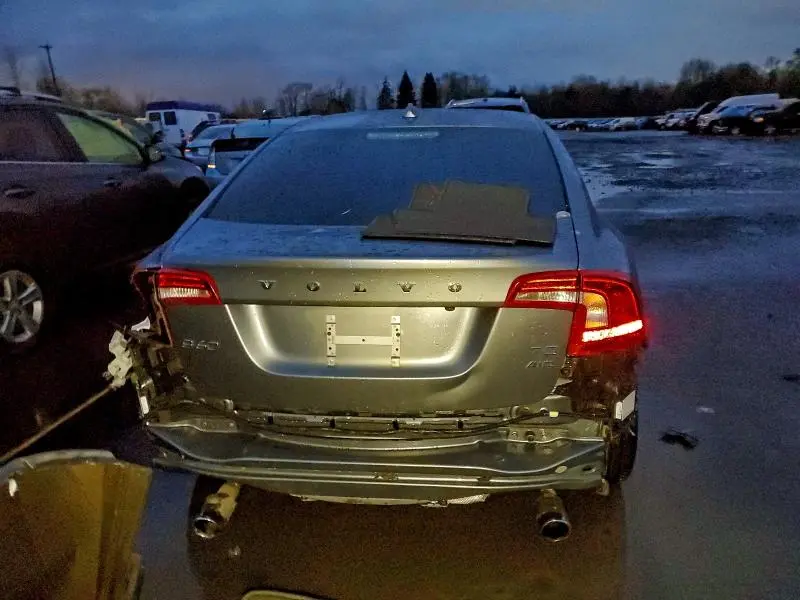 2017 VOLVO S60 DYNAMIC  