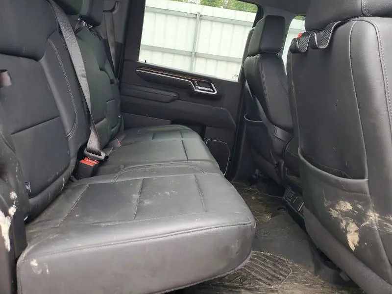 2025 CHEVROLET SILVERADO K3500 LT  