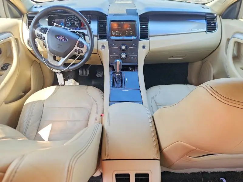 2015 FORD TAURUS SEL  