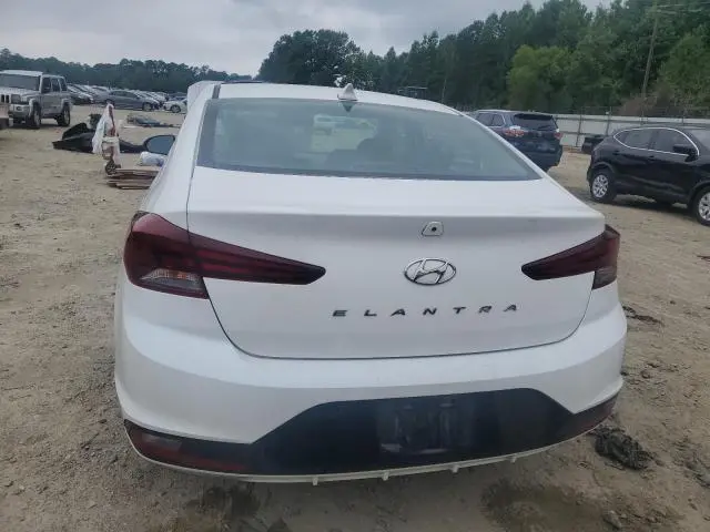 2020 HYUNDAI ELANTRA SEL  