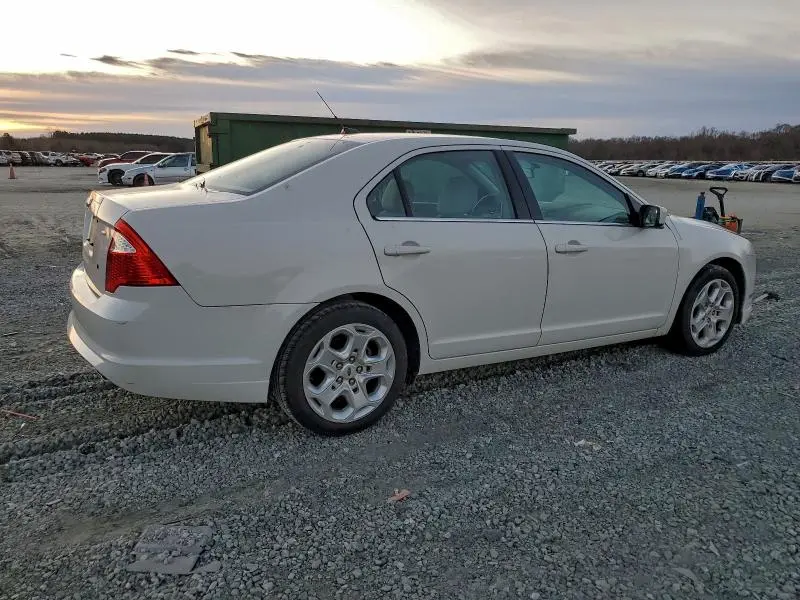 2010 FORD FUSION SE  