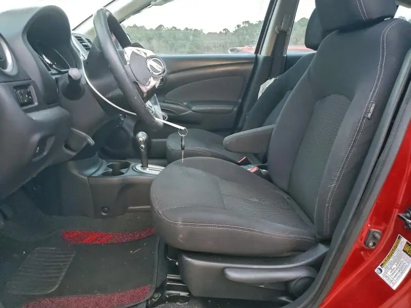 2014 NISSAN VERSA S  