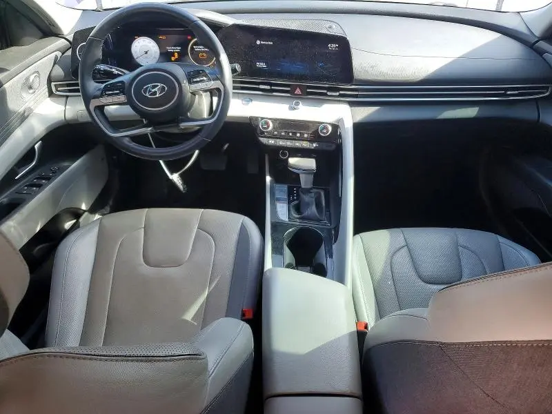 2022 HYUNDAI ELANTRA LIMITED  
