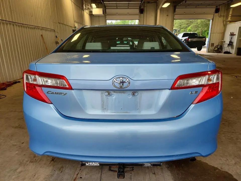 2012 TOYOTA CAMRY LE  
