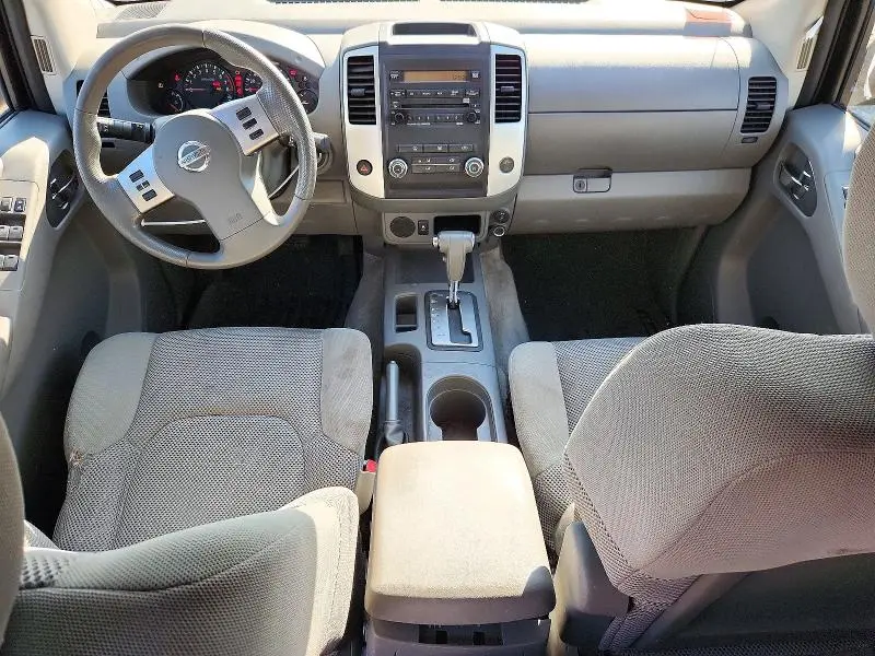 2012 NISSAN FRONTIER S  