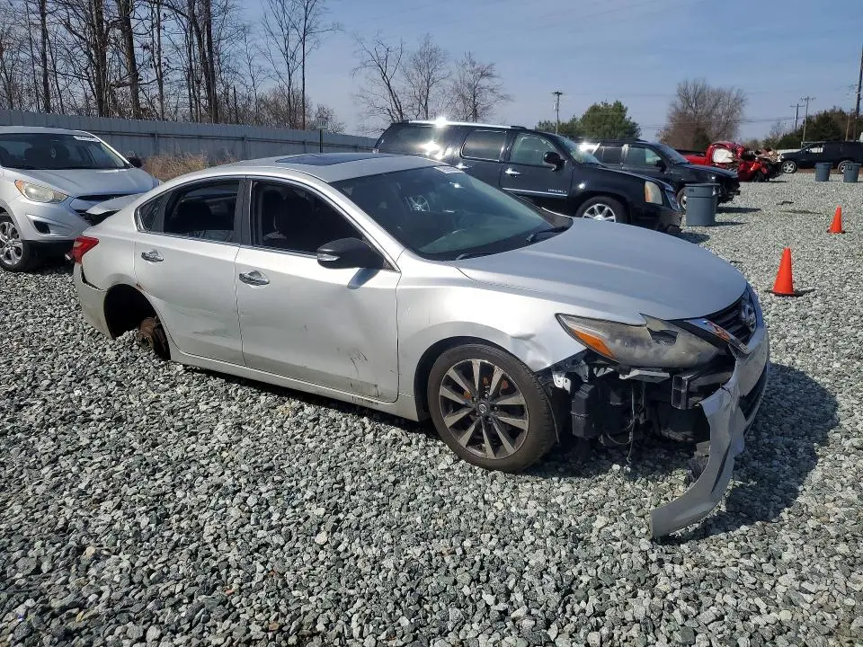 2016 NISSAN ALTIMA 2.5 SV  