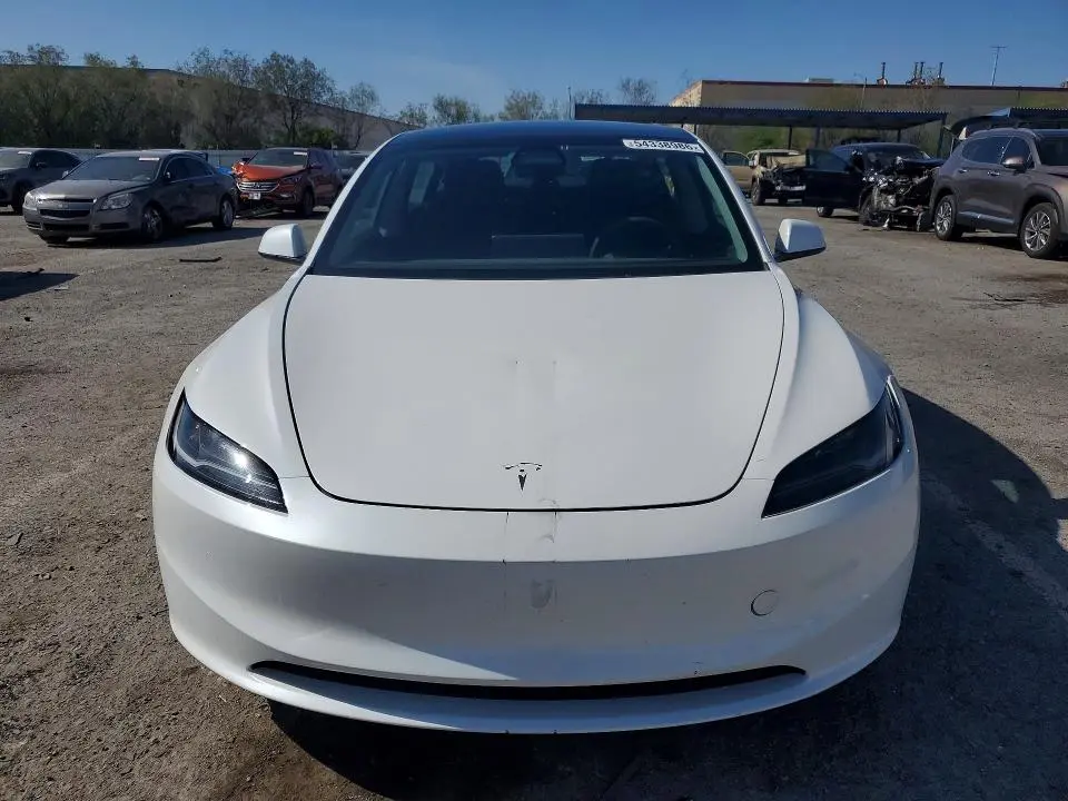 2024 TESLA MODEL 3   