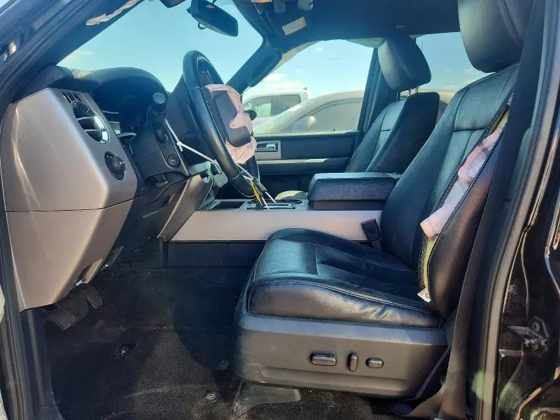2017 FORD EXPEDITION EL XLT  