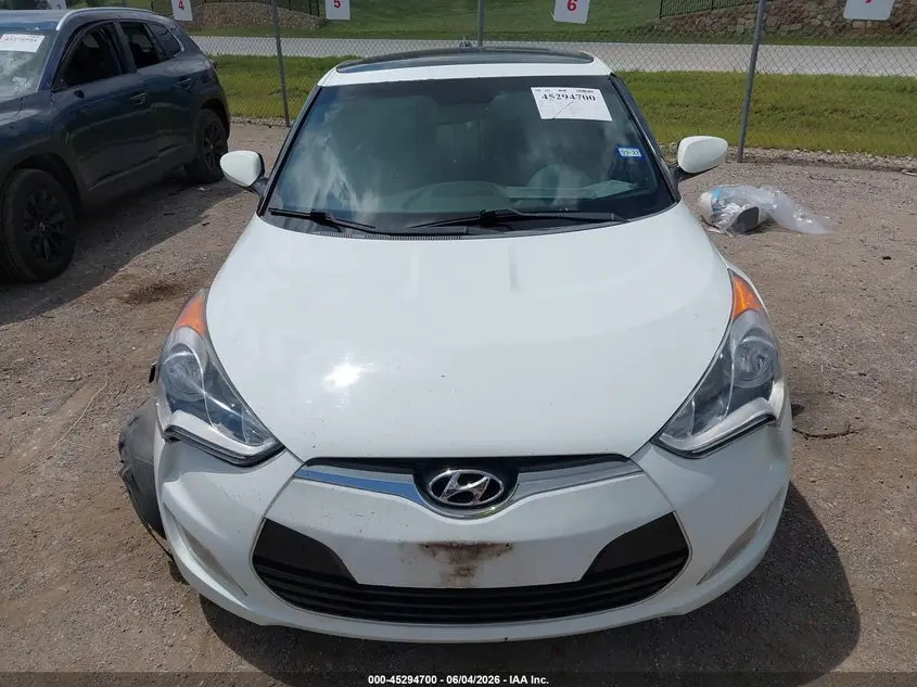 2016 HYUNDAI VELOSTER  
