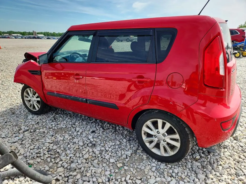 2013 KIA SOUL +  