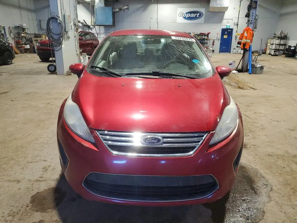 2011 FORD FIESTA SE  