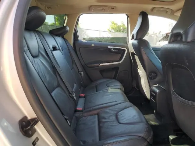 2010 VOLVO XC60 T6  