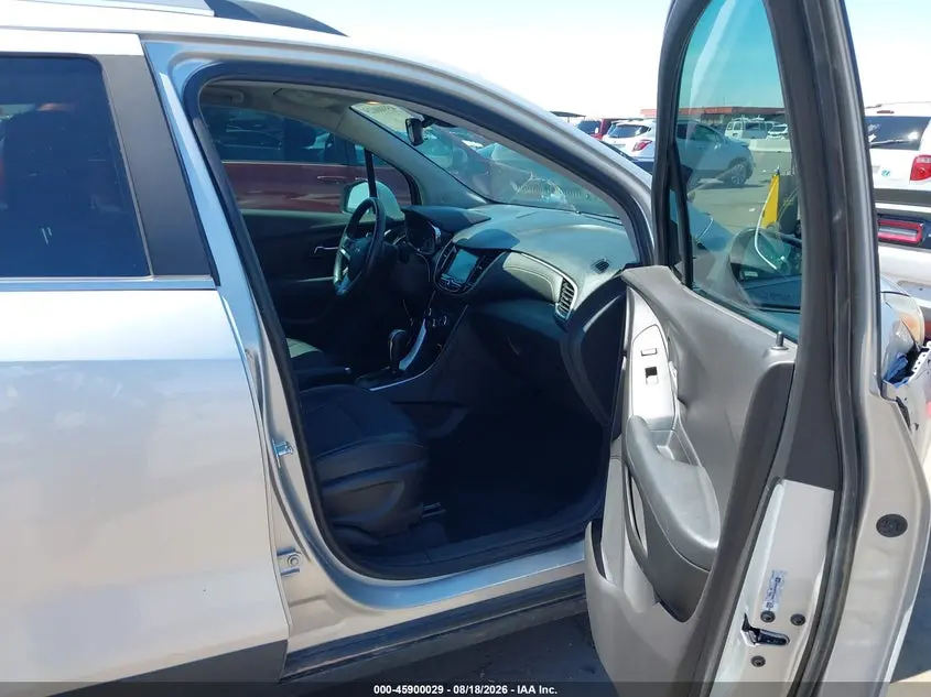 2017 CHEVROLET TRAX LT