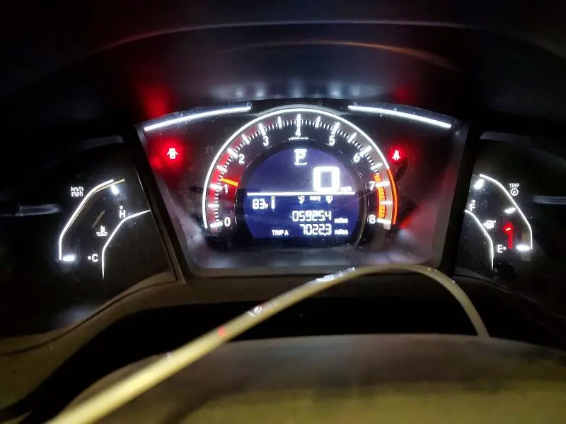 2018 HONDA CIVIC LX  