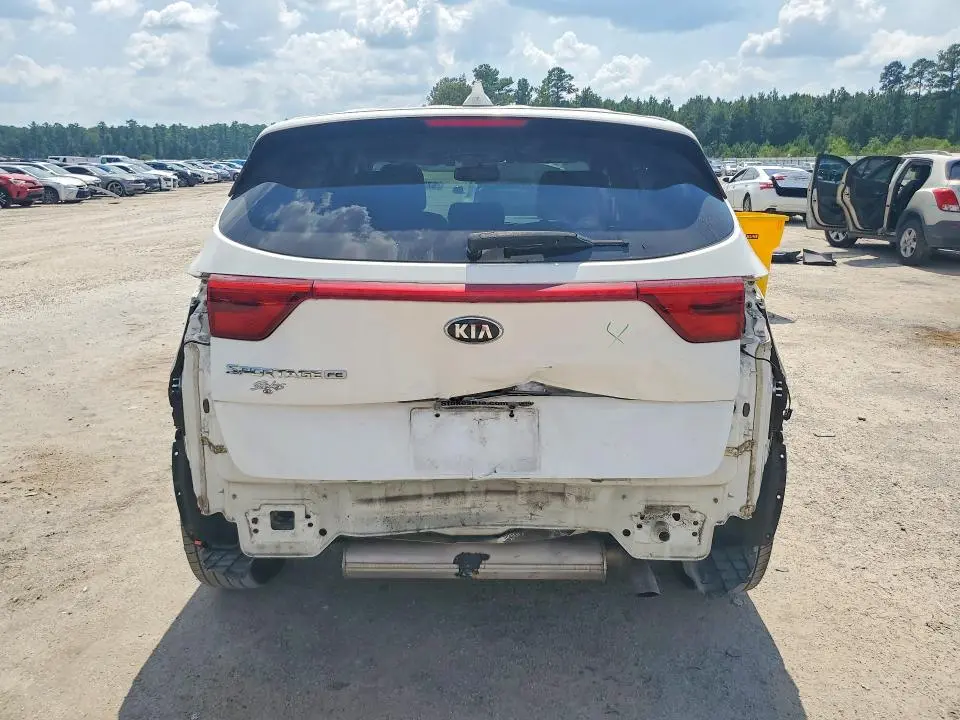 2018 KIA SPORTAGE LX  
