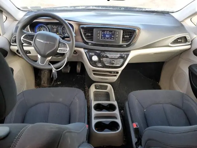 2017 CHRYSLER PACIFICA LX  