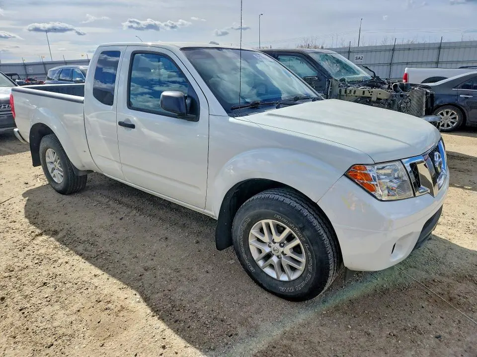 2014 NISSAN FRONTIER SV V6  