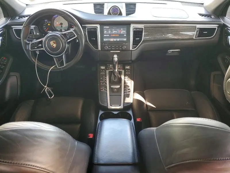 2017 PORSCHE MACAN S  