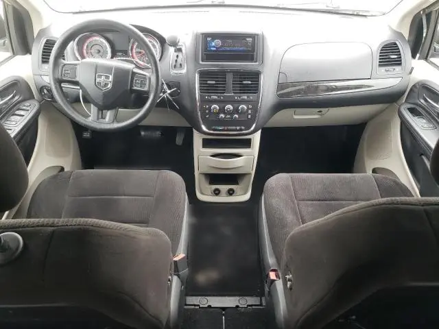2012 DODGE GRAND CARAVAN SE  